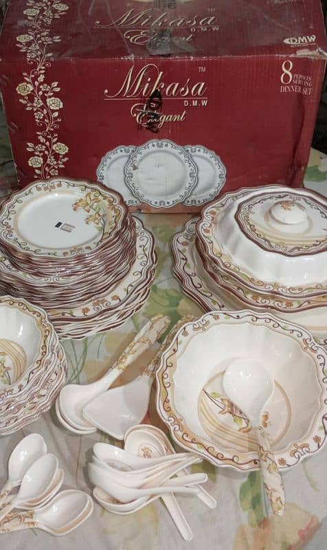 Malamine heavy glazed Dinner set 0