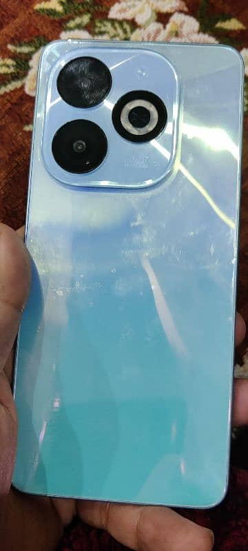 Infinix smart 8 pro 4/128 0