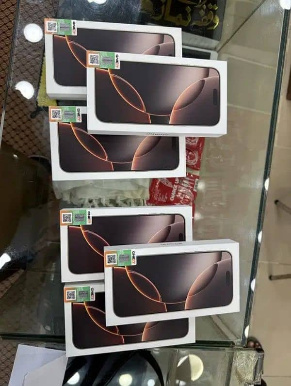 i Phone 8plus, 11,12,13,14,15 pro max on instalment Whatsap 3062623924 7