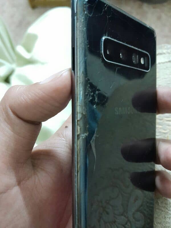 Samsung Galaxy S10 ( Non PTA ) 6