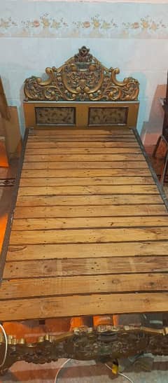 single bed in good condition