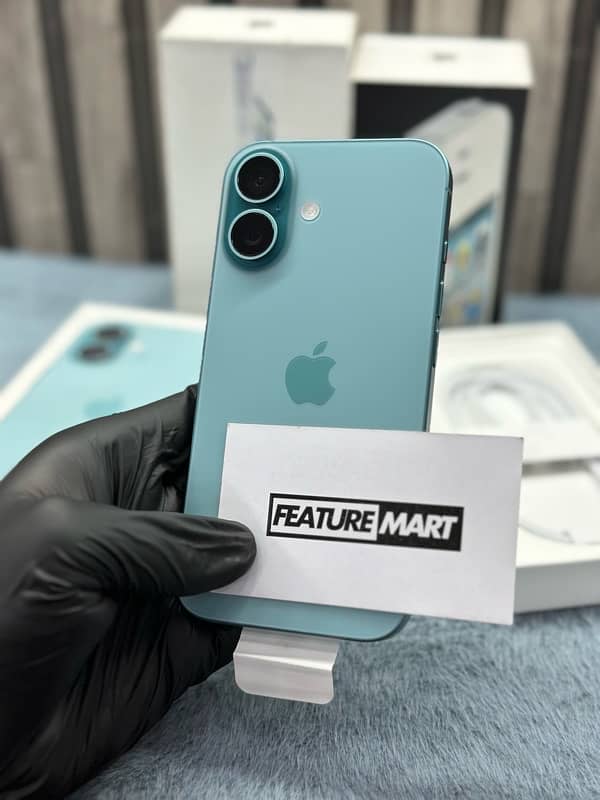 iPhone 16 LLA 128GB Teal Colour 3