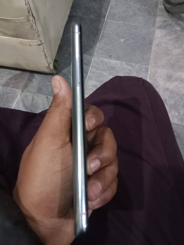 One Plus 8T need money urgent sale 4