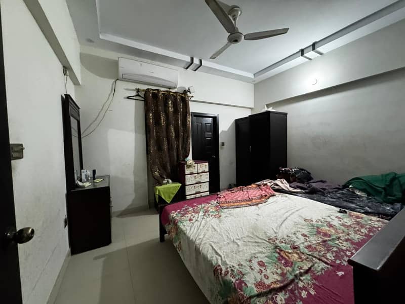 2nd floor flat like new for sale gulshan e iqbal karachi sindh 12