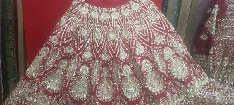 Bridal lehenga Barat 2