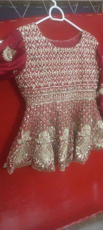 Bridal lehenga Barat 3