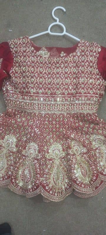 Bridal lehenga Barat 5