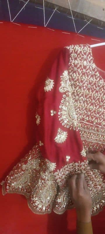 Bridal lehenga Barat 6