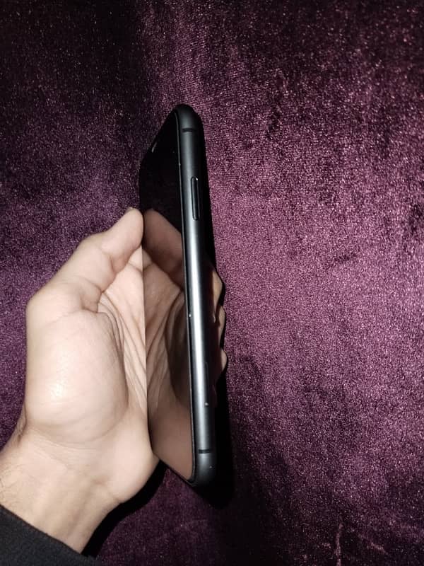 iPhone 11 64gb Non Pta 4