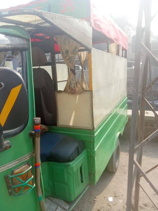 loader Rickshaw 7