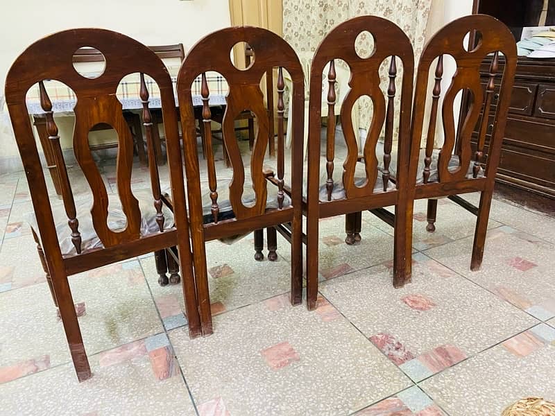 Dining table with chairs 3