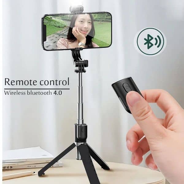 Selfi stick with flesh light and remote control 0