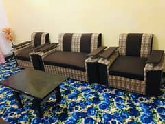 7 seter sofa  fresh candtion