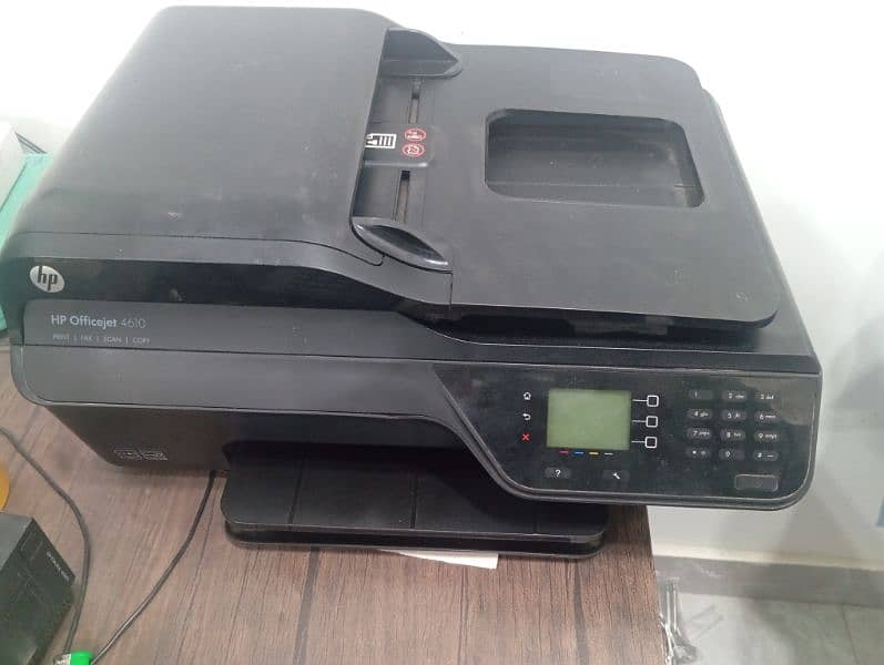 HP officejet 4610 colour printer 10/10 condition 2