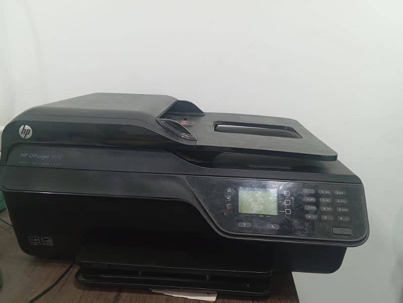 HP officejet 4610 colour printer 10/10 condition 4