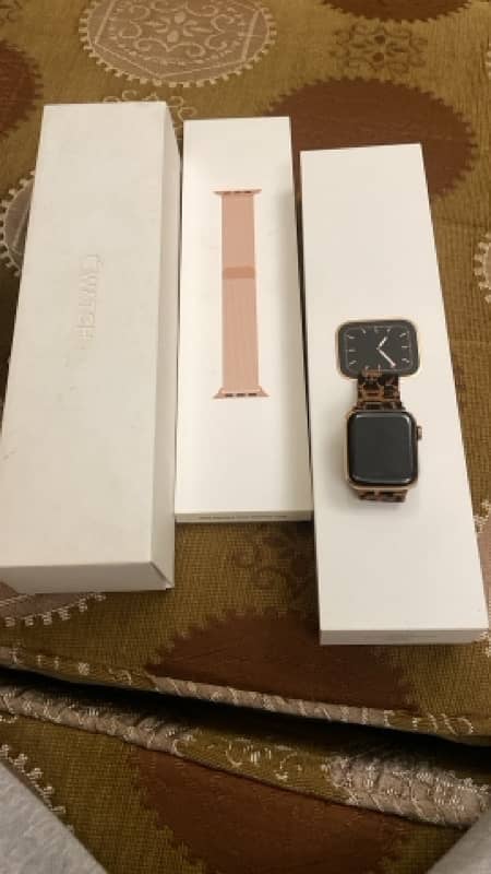 apple watch series 5 40mm 0