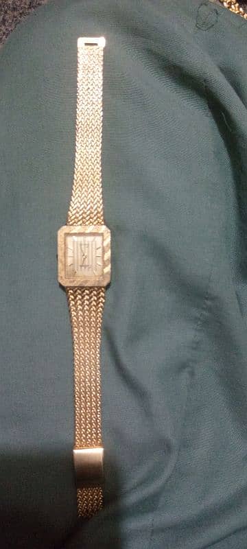 Calinda golden ladies watch . 3