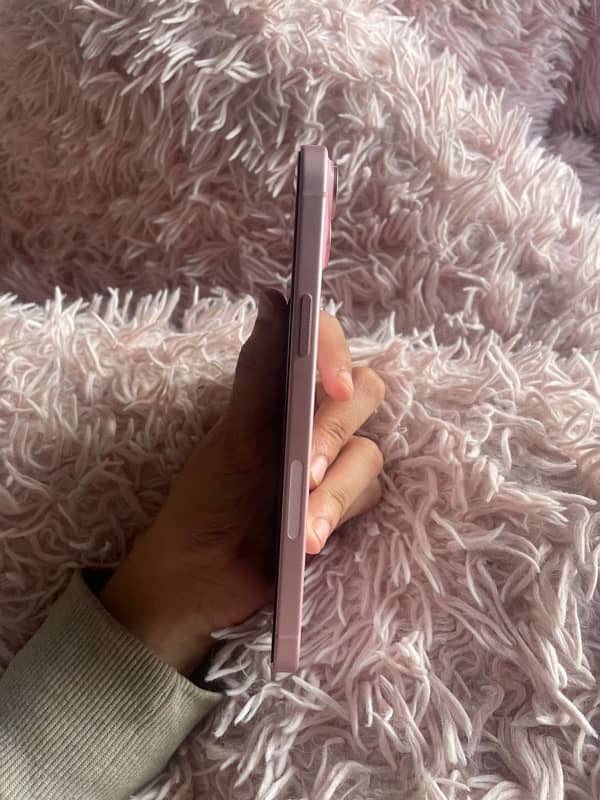 10 by 10 iPhone 15 plus jv  128 gb non pta 3