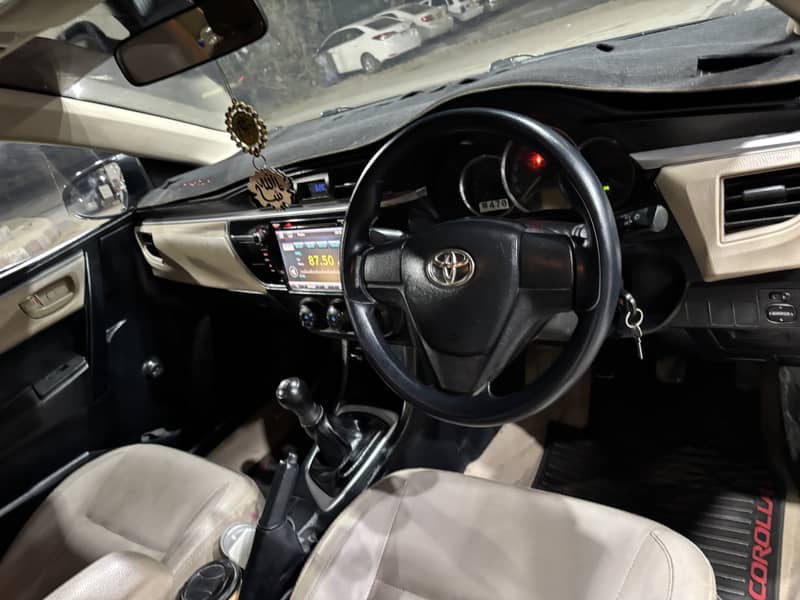 Toyota Corolla XLI 2016 3