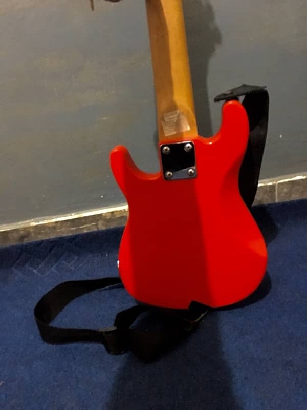 Stunning Red Mini Strat-Style Electric Guitar 3