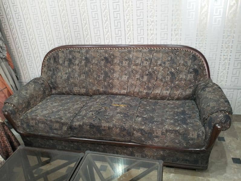 sofa set and tabel 1