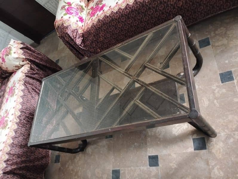 sofa set and tabel 6