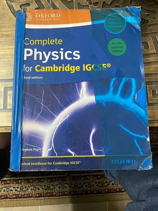 O levels/IGCSE Books & Solved P. papers 7