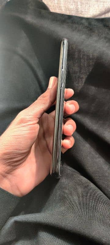 OnePlus 6T 8/128 Gb 4