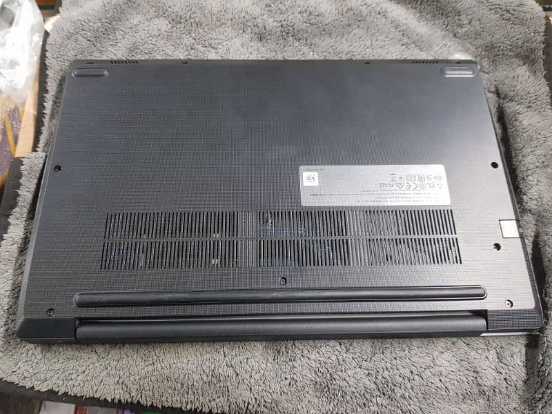 Lenovo V14 G3 | i5-12th gen| mint condition 1