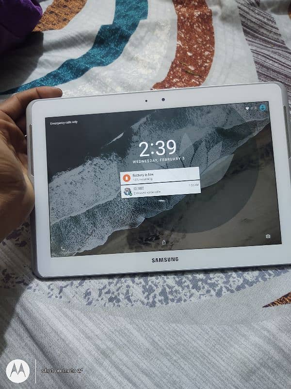 Samsung tab 2 version 10.1 (10) inches screen 4