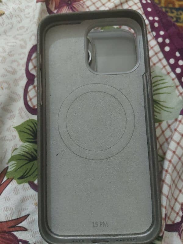 Back Cover/Pouch Shock Proof -Iphone 15 Pro Max 3