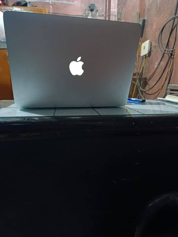 Macbook Air 13-inch 2017 2