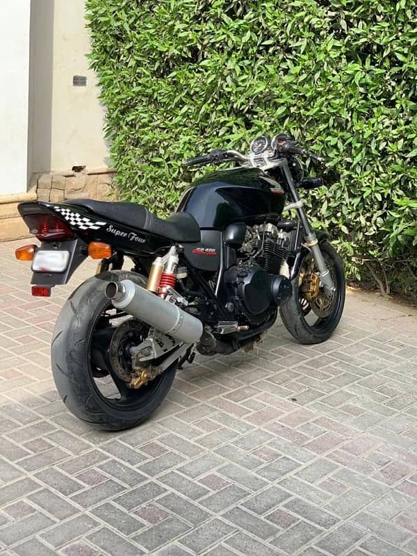 Honda CB400 Super Turbo 4