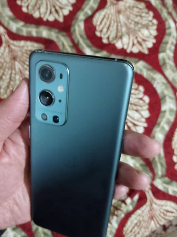 OnePlus 9 pro. 12/256. Dual sim. Clear LCD Urgent Sale 6