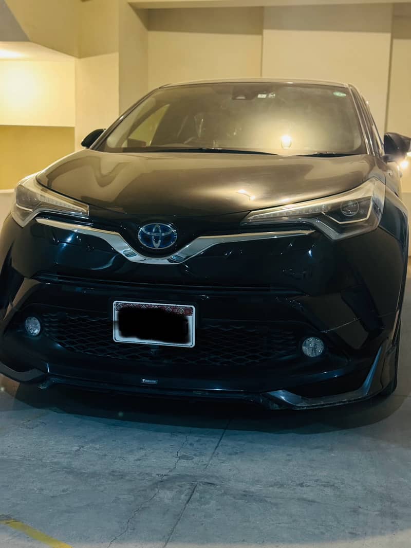 Toyota C-HR 2018 Gled Modellista 0