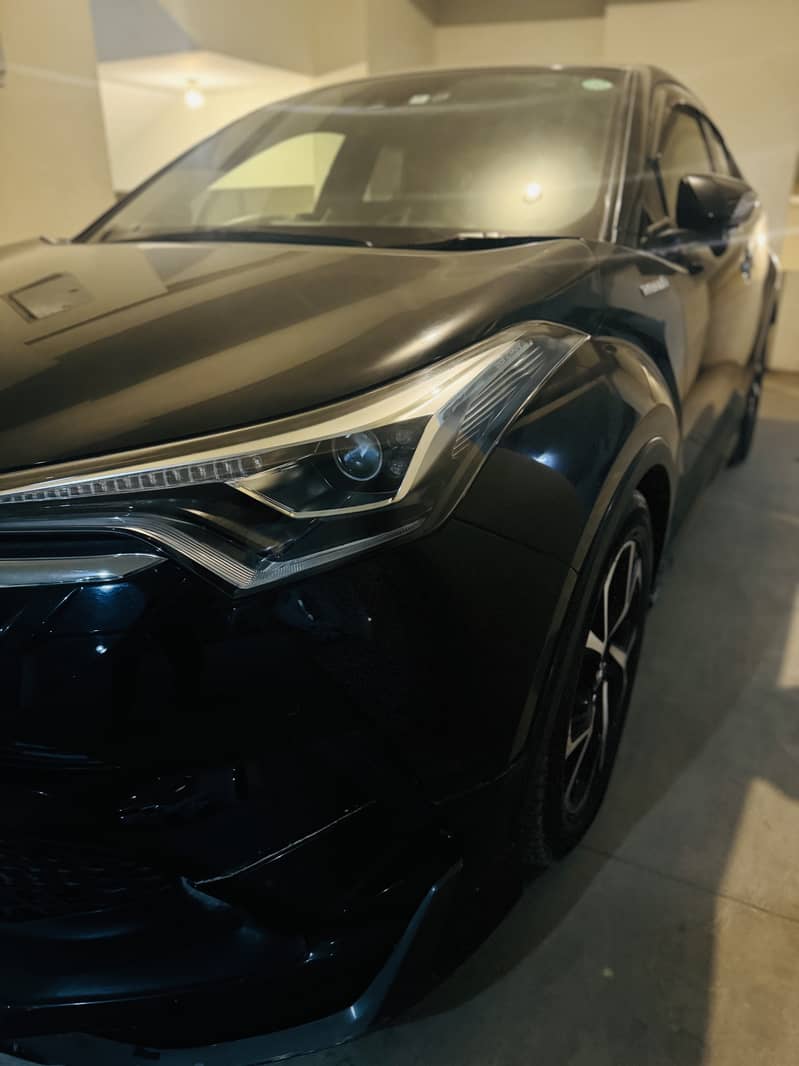 Toyota C-HR 2018 Gled Modellista 2