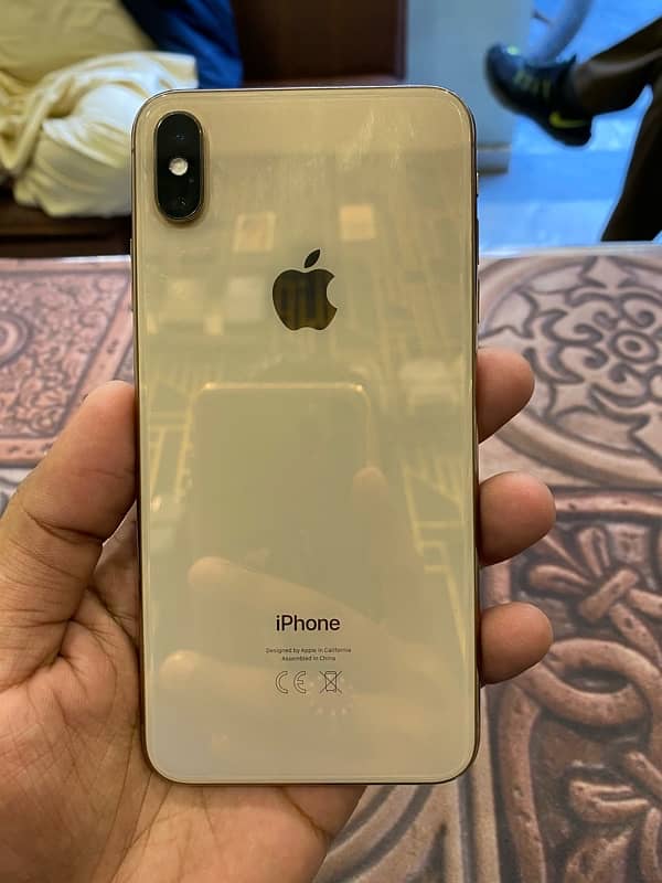 IPhone XS 0