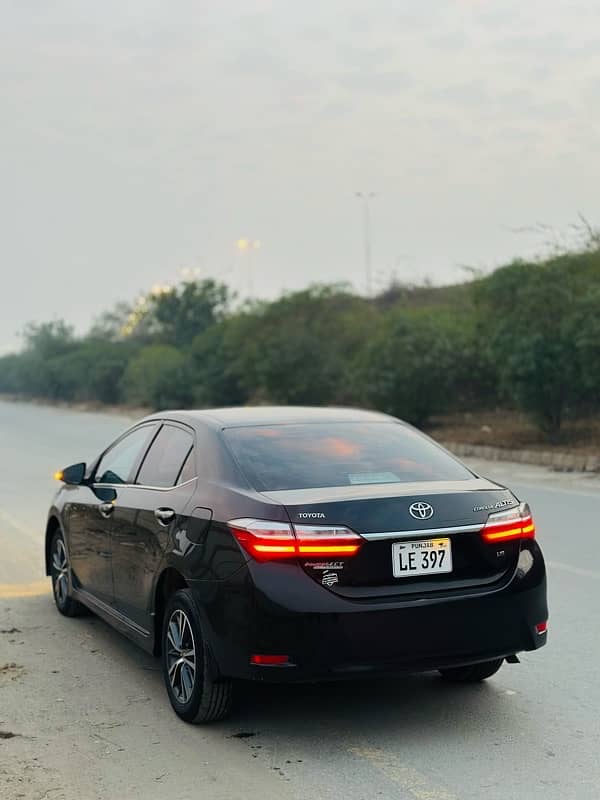 Toyota Corolla Altis 2018 5