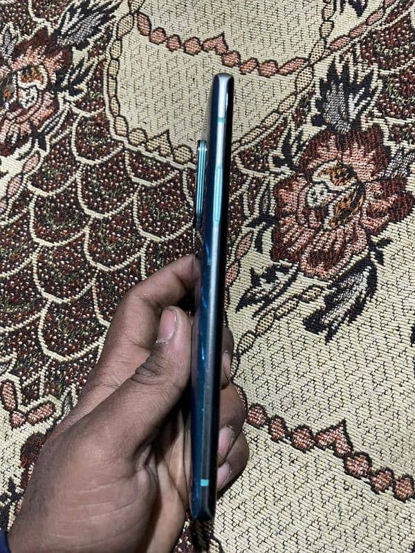 oneplus 8 pro back and front broken penal lines 3