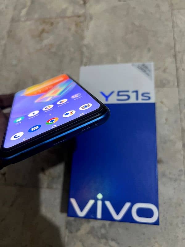 vivo Y51s 4