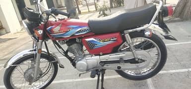 Honda 125 23/24 all Punjab number 03067377718