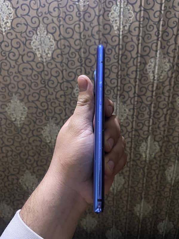 One Plus 7T (8GB RAM 128GB MEMORY) 4