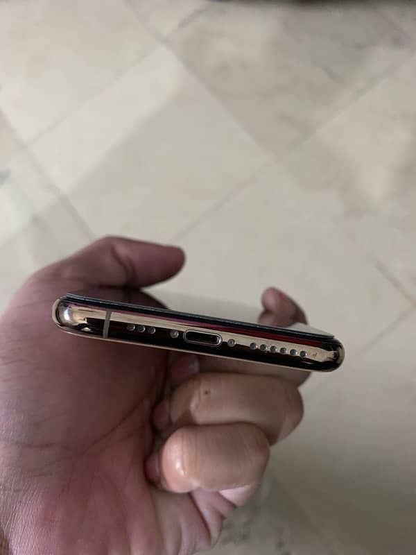 iphone 11 pro golden factory unlock non pta minor dot 4