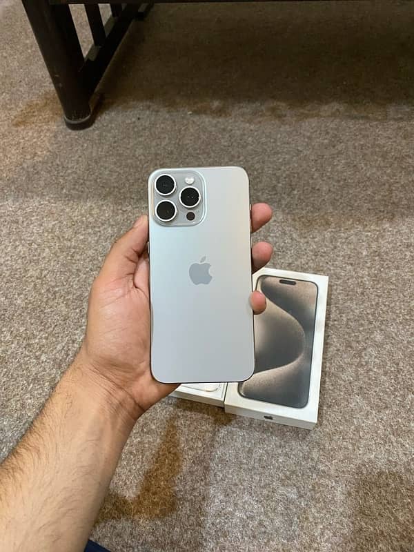 IPHONE 15 PRO MAX HK PTA 1