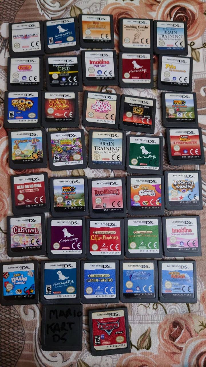 Nintendo DS Lite DSI Original Game Cartridges 0