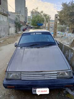 Nissan Sunny 1985