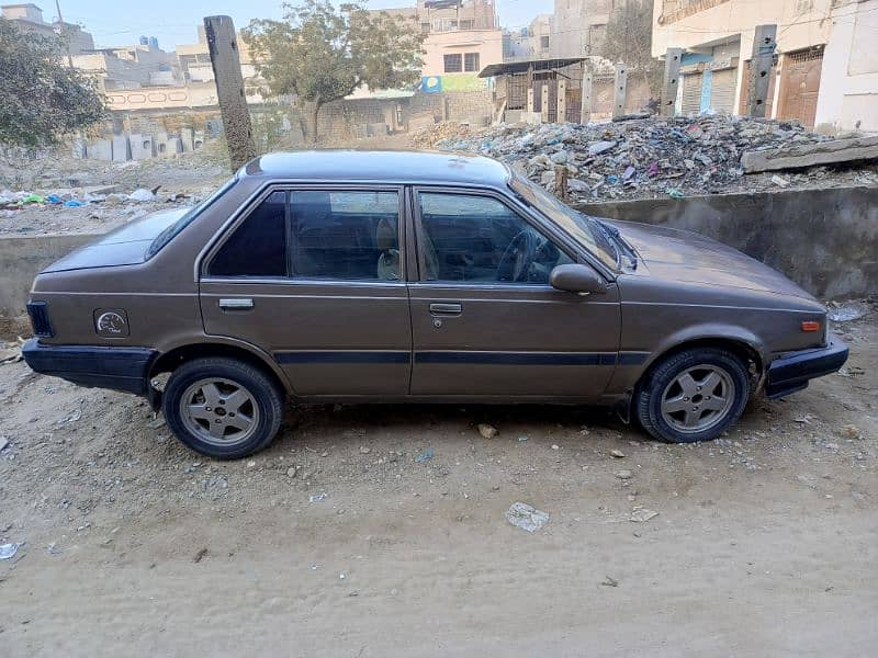 Nissan Sunny 1985 4