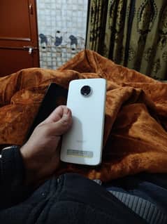 Moto Z4 4GB 128GB