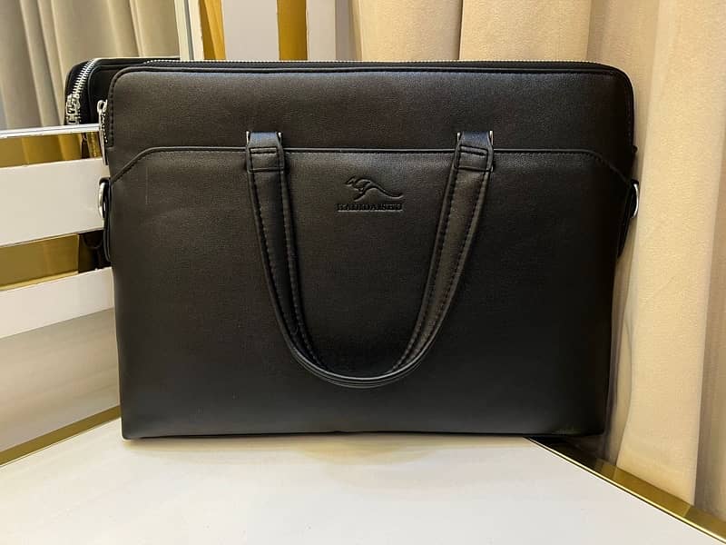 Sleek laptop Bags (Leather) 4