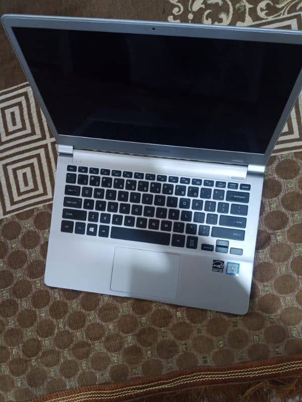 Laptop 8gb Ram 512gb SSD 2